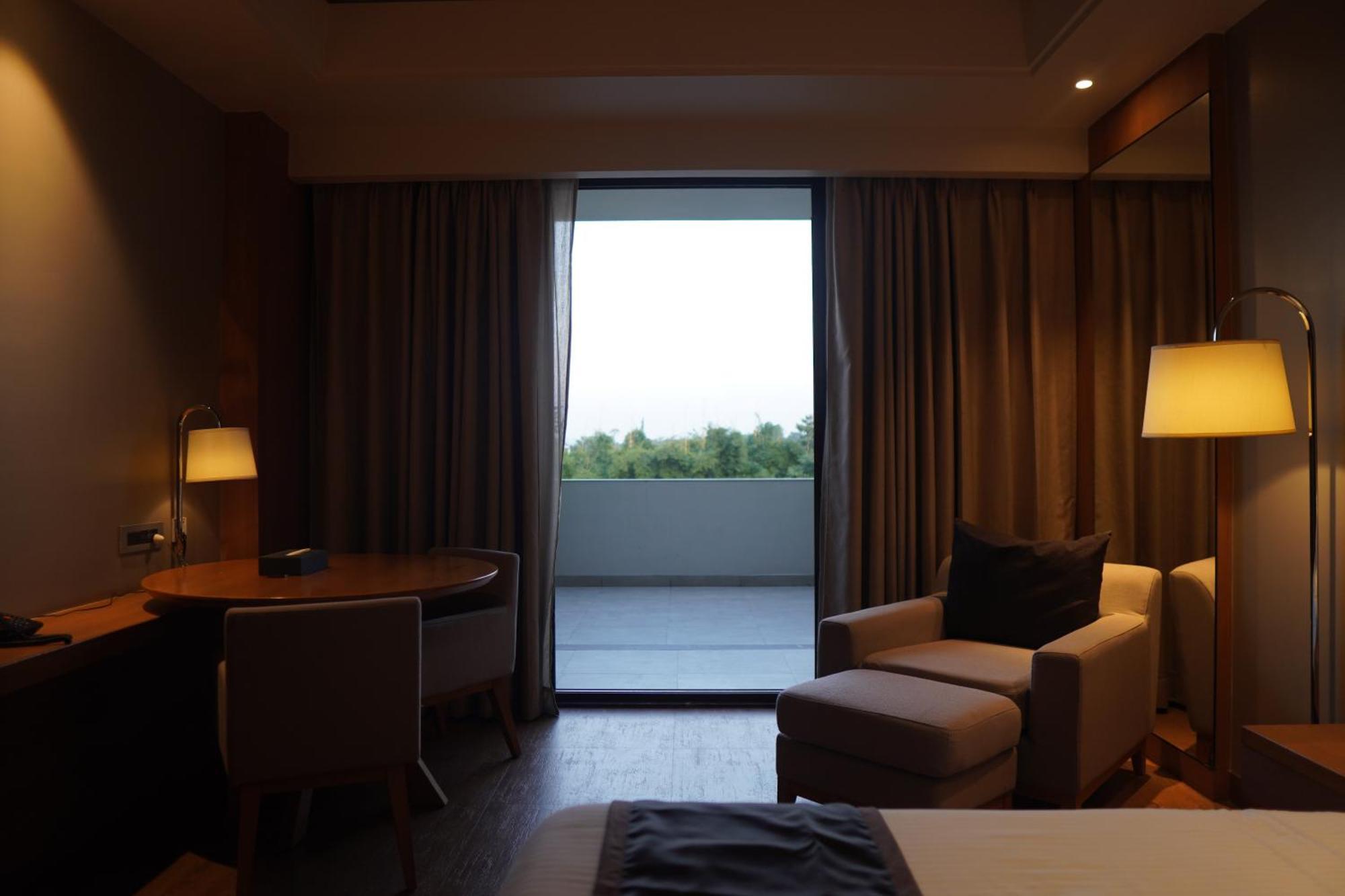 Kiranshree Grand Otel Guwahati Dış mekan fotoğraf