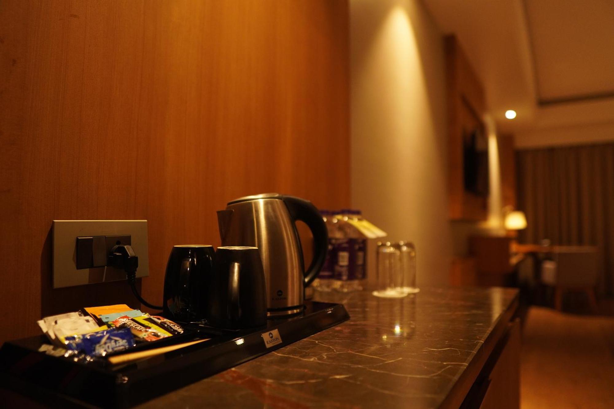 Kiranshree Grand Otel Guwahati Dış mekan fotoğraf