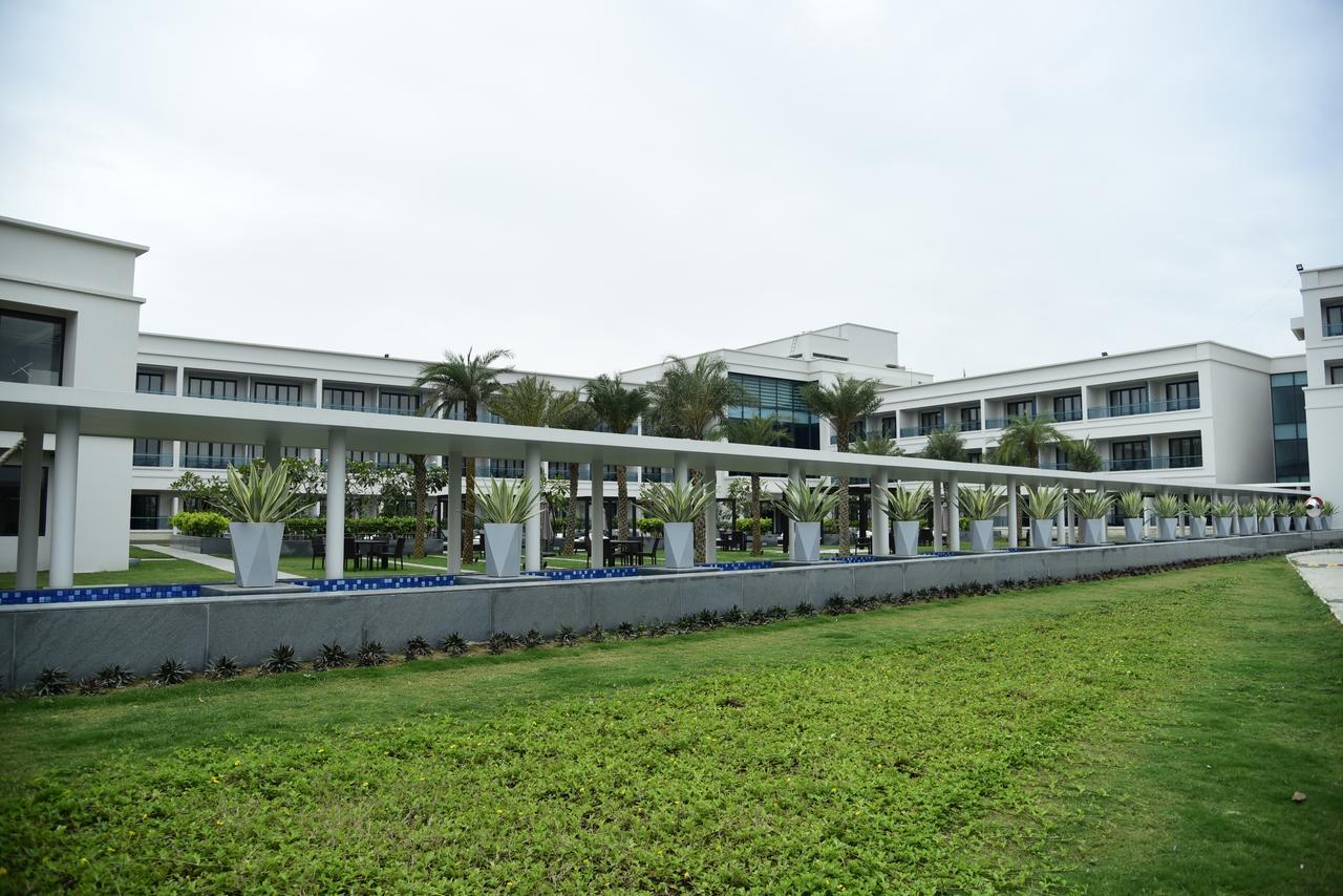 Kiranshree Grand Otel Guwahati Dış mekan fotoğraf